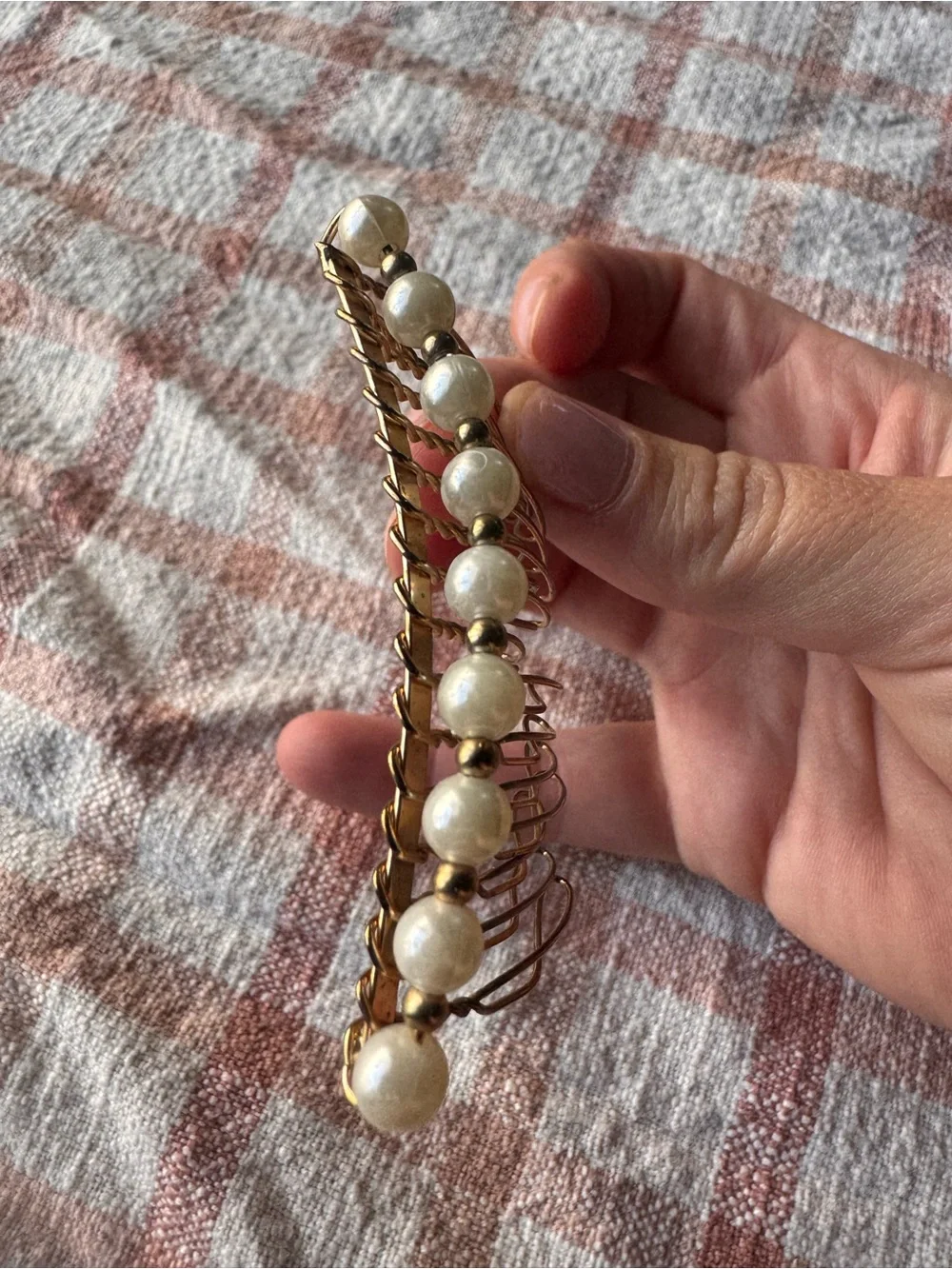 Vintage Pearl Bead Hair Comb - Gold and Cream